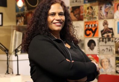 Beatriz Arcoverde, da EBC, vence categoria do Prêmio Mulheres Raras