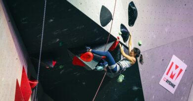 Marina Dias vence etapa da Copa do Mundo de paraescalada nos EUA