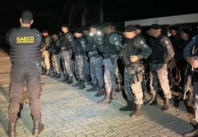 Ministério Público faz buscas contra PMs suspeitos de assassinato em serviço em cidade do ES