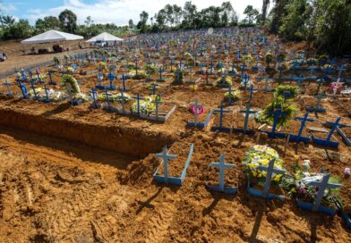 Negacionismo fez brasileiros "perderem" 3,4 anos de vida na pandemia