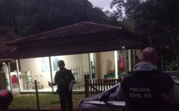 Além de planejar morte de filho, homem preso em São Gabriel pretendia atacar escolas e igrejas, diz polícia