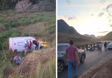 Cinco pessoas ficam feridas após ambulância atingir moto e cair em um barranco de 15 metros em Pancas