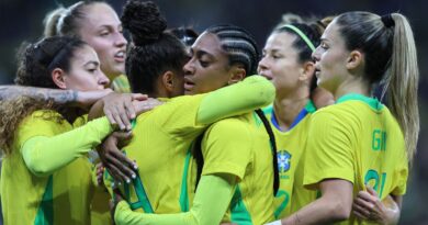 Seleção feminina encara Estados Unidos esta noite em São Paulo