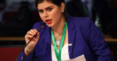 Brasileira defende mais influência dos jovens nas decisões da COP17