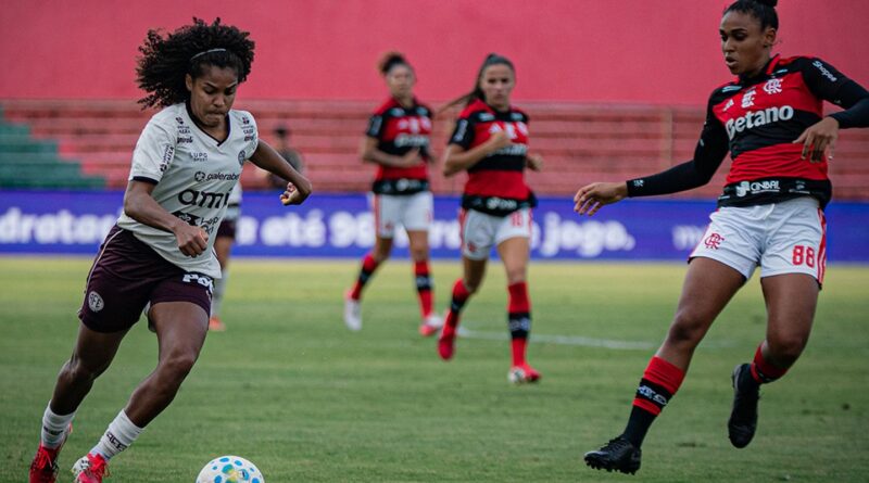 Brasileirão Feminino: Flamengo vence Ferroviára nas quartas por 1 a 0