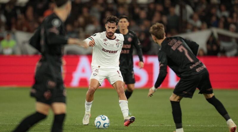 Ancelotti convoca Martinelli, do Fluminense, para amistosos na Ásia