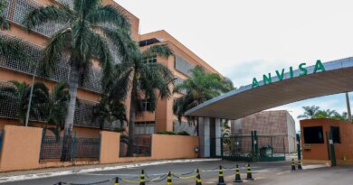 Anvisa alerta risco de deficiência de B6 com uso de carbidopa/levodopa
