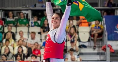Maria Clara Pacheco é ouro em 3ª etapa do Grand Prix de taekwondo