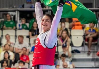 Maria Clara Pacheco é ouro em 3ª etapa do Grand Prix de taekwondo
