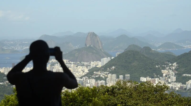 PM do Rio reforça policiamento para o feriado de segunda-feira