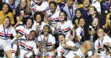 São Paulo segura Corinthians e é campeão brasileiro pela 1ª vez